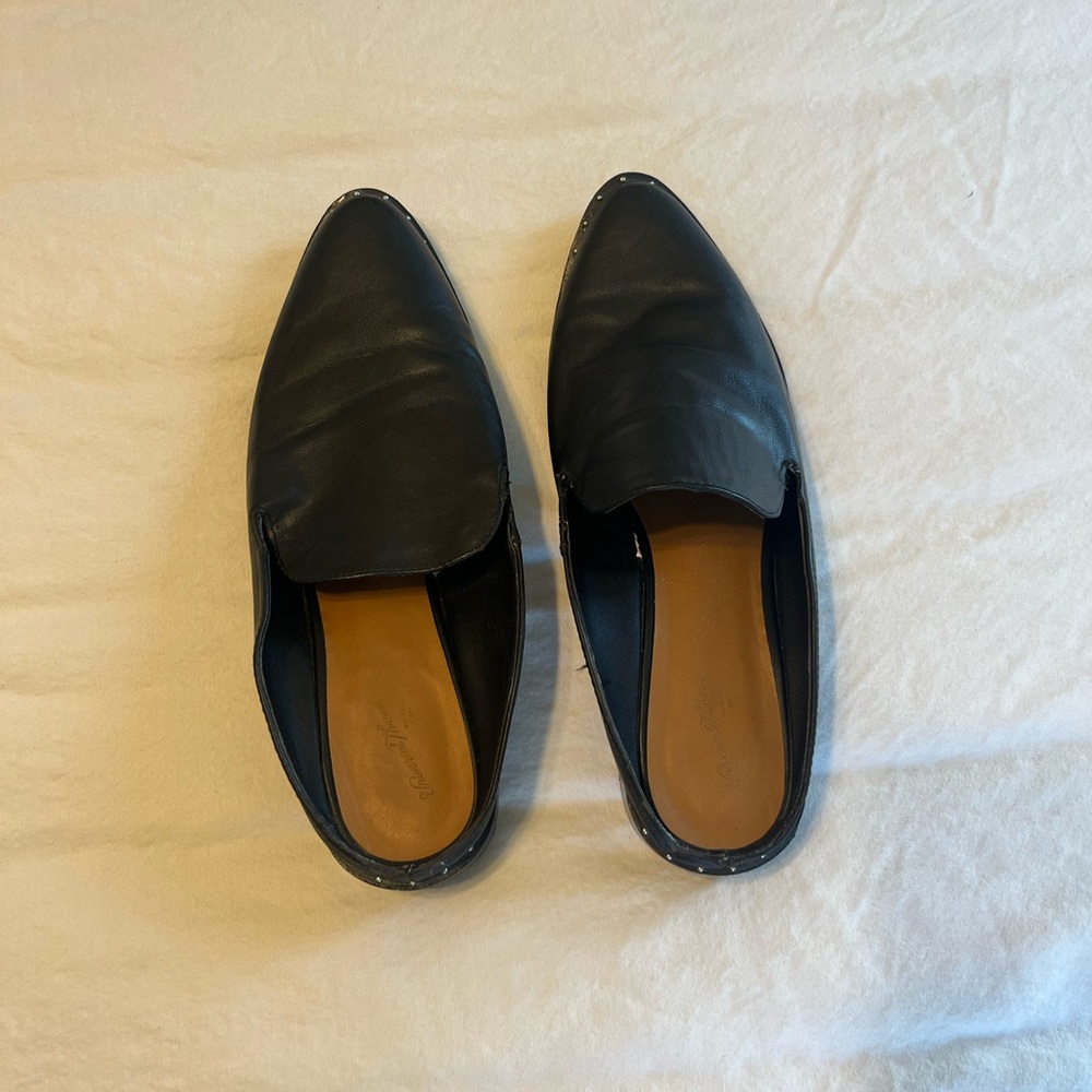 Universal Thread Black Studded Mules - Picture 2 of 3